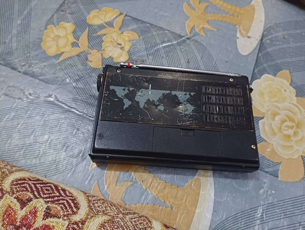 راديو قديم ياباني اصلي نظيف شغال السعر 35 الف


**إذا كنت صاحب هذا الإعلان وتريد حذفه لأي سبب، رجاءا أرسل رسالة إلى الدعم الفني**