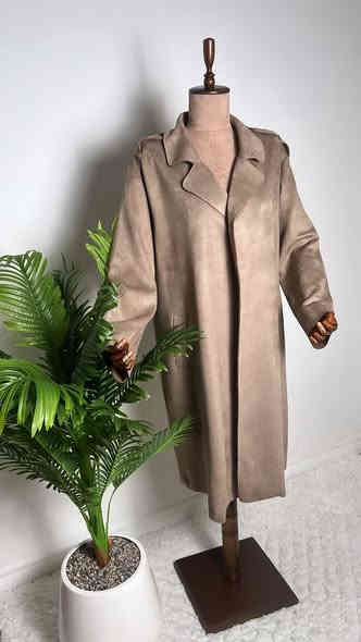 موديلات ترانشكوت بخامة الشاموا الاصليه 🌷🌷
متوفره مقاسات مختلفة 🌷🌷
للحجز التواصل واتساب👈***********
متوفره خدمة توصيل جميع محافظات العراق🚘
