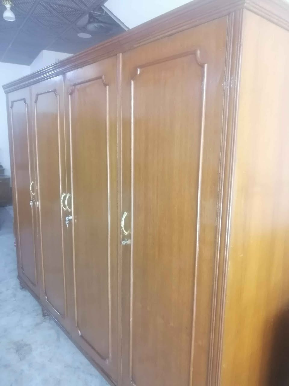 سلام عليكم من رخصة الادمن كنتور ابو اربعه صاج داخل وخارج ظهر جرجوبه برغي ارتفاع مترين مكانه كربلاء سعره ٢٥٠ قبلمه صاج برومي الاتصال على الرقم *********** *********** العنوان قريب شارع الحافظ عمود ١٣١ قرب دلالية الضياء كربلاء, العراق
