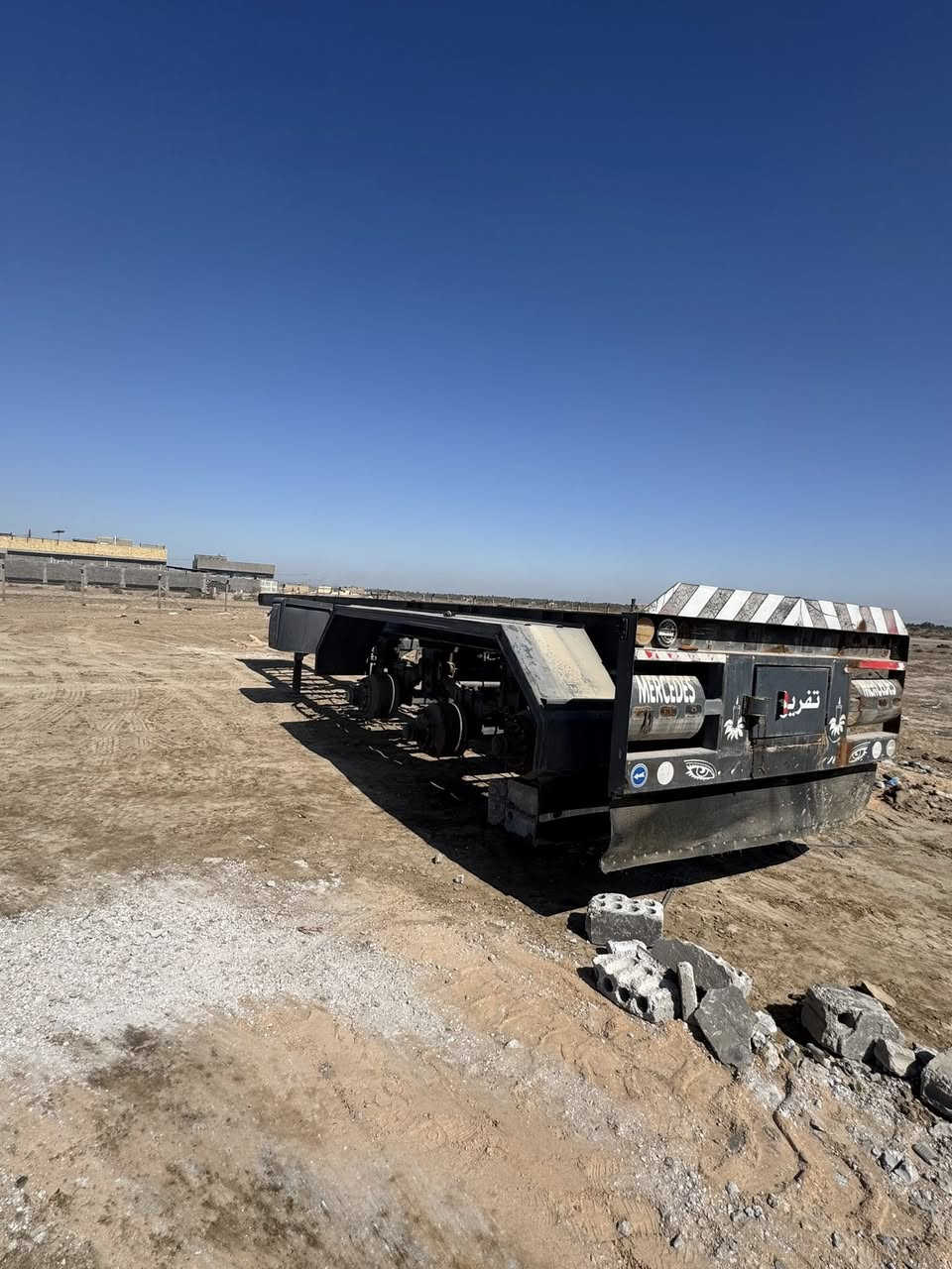 السلام عليكم شاصي صهريج للبيع مكفول مابي فطر دناكير ٤٤ للستفسار ‭٠٧٨٨ ٢٧٨ ٩٩٩١‬
