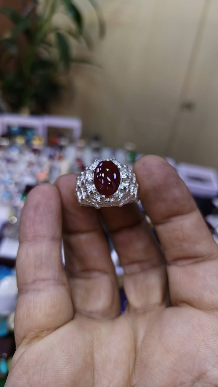 خاتم ملة باسم عقيق يماني كرزي 65 ألف مع التوصيل للطلب ***********
