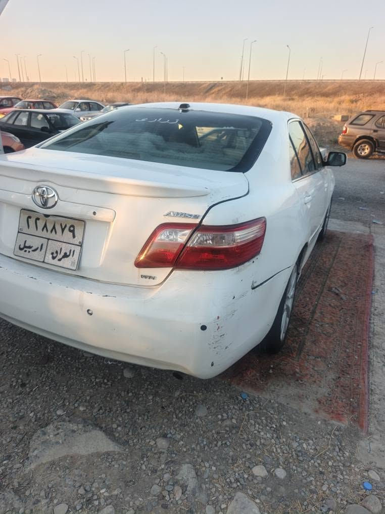 کامیری مۆدیل 2009 بۆیاخ عام گیرو مکینە و تە برید تە حویل بە شە رت ماسفات خلیجی سعری 57 وە رە قە و کمیک مجال رقم تە لە فون *********** أربيل, العراق
