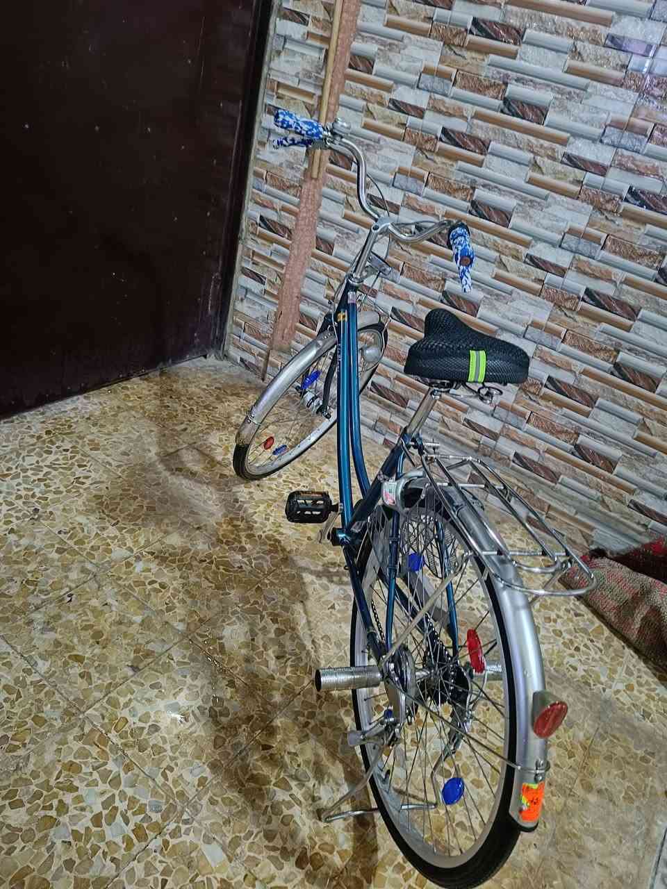 شباب بايسكل للبيع اللي يريده يجيني خاص السعر 125


**إذا كنت صاحب هذا الإعلان وتريد حذفه لأي سبب، رجاءا أرسل رسالة إلى الدعم الفني**