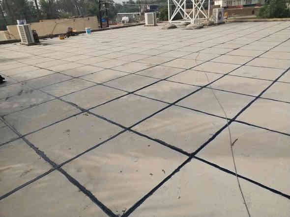 هذا جزء من عملي زفت شمع درجه اولى ضمان خمس سنوات وقلع واعادة الماستك وتغليف اللبخ بمادة الرايمر وعمل الايزوكام وماده الروف كورت الأبيض ان شاء الله ينال اعجابكم اخوكم استاذ وليد بندر *********** كادر مميز بالعمل مع عبدالڪريم صباح
العنوان ناحية الوجيهيه
