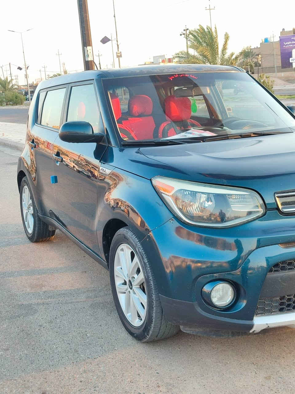 كيا صول 2017 بيها جاملغ وبنيد رقم ميسان انكليزي مكينه 2000
***********
