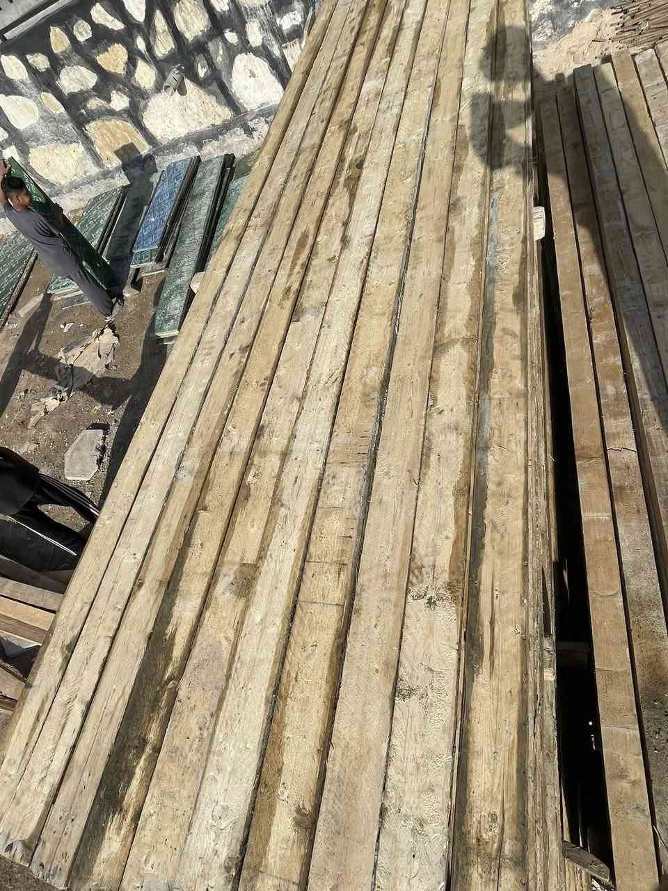 السلام عليكم قالب خشب للبيع 14مكعب مشتغل شغله وحده العنوان بابل ***********
