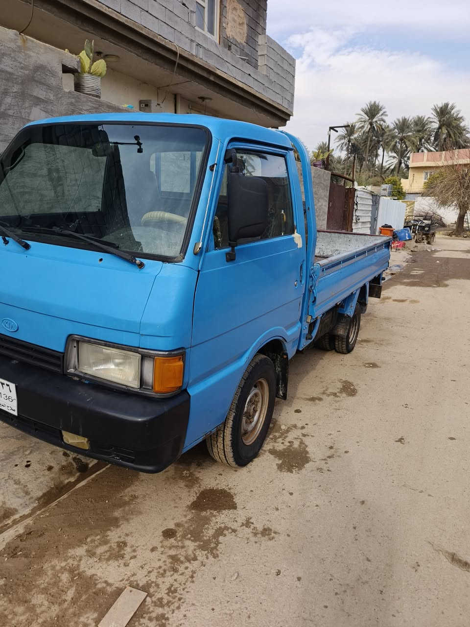 سلام عليكم كيه بنكو لبيع مديل 93 سنويه 28 أرقام جداد بس بعدهن ما مستلمهن عندي وكاله عامه بسمي تخم تاير جديد مكينه كير حداديه نضيفه السعر ٤٤وبيها مجال ***********
