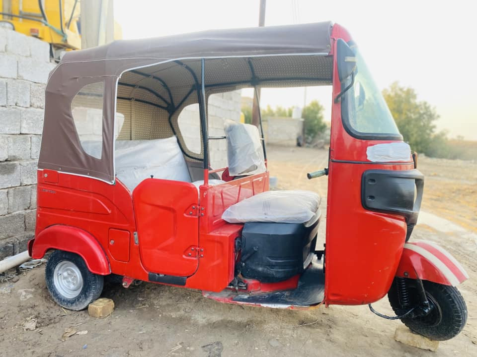 سلام عليكم للبيع 2022 شهر 8 فقط الموضح بل صوره شغل فولل سعرر 7300 وبيه مجال جووه السوك مرقم مكان ناصريه ‭٠٧٨٥ ٨٥٣ ٢٦١٠‬
