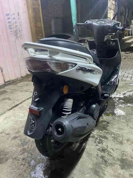 جي تي ار حديث 
كفاله عامه 
سعر واحد 400
مكاني مدينت صدر شماعيه 
كشن اصلي رياضي 
***********
