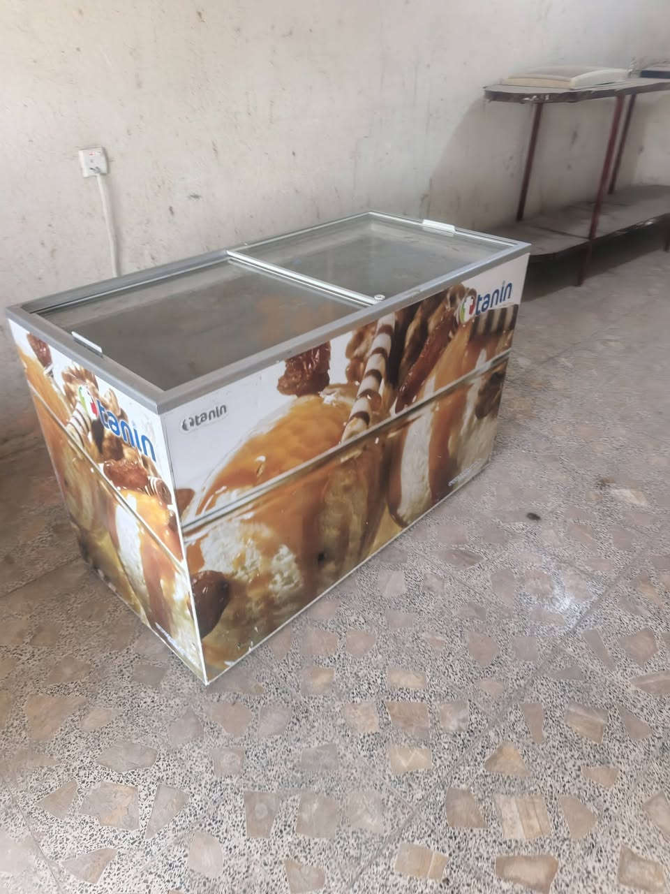 برادات للبيع شلعة بيهم واحد طاير غازة قيم بل يرضي الله ***********
