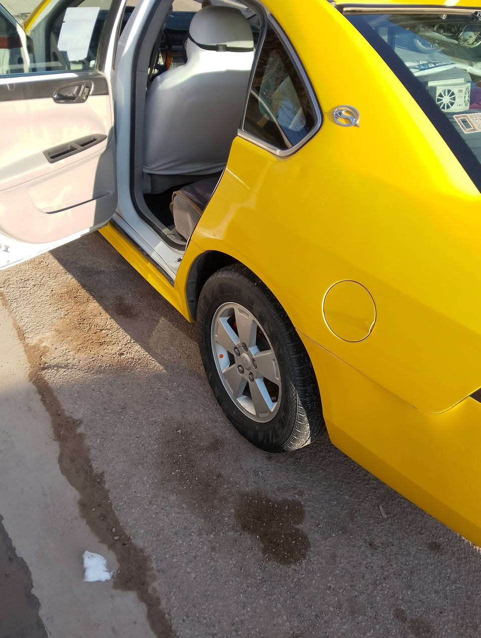 كل شي بلسياره شرحته الي شراي بس يتصل رقمها نينوى وخطها موصل كركوك واسط العزيزية
***********
