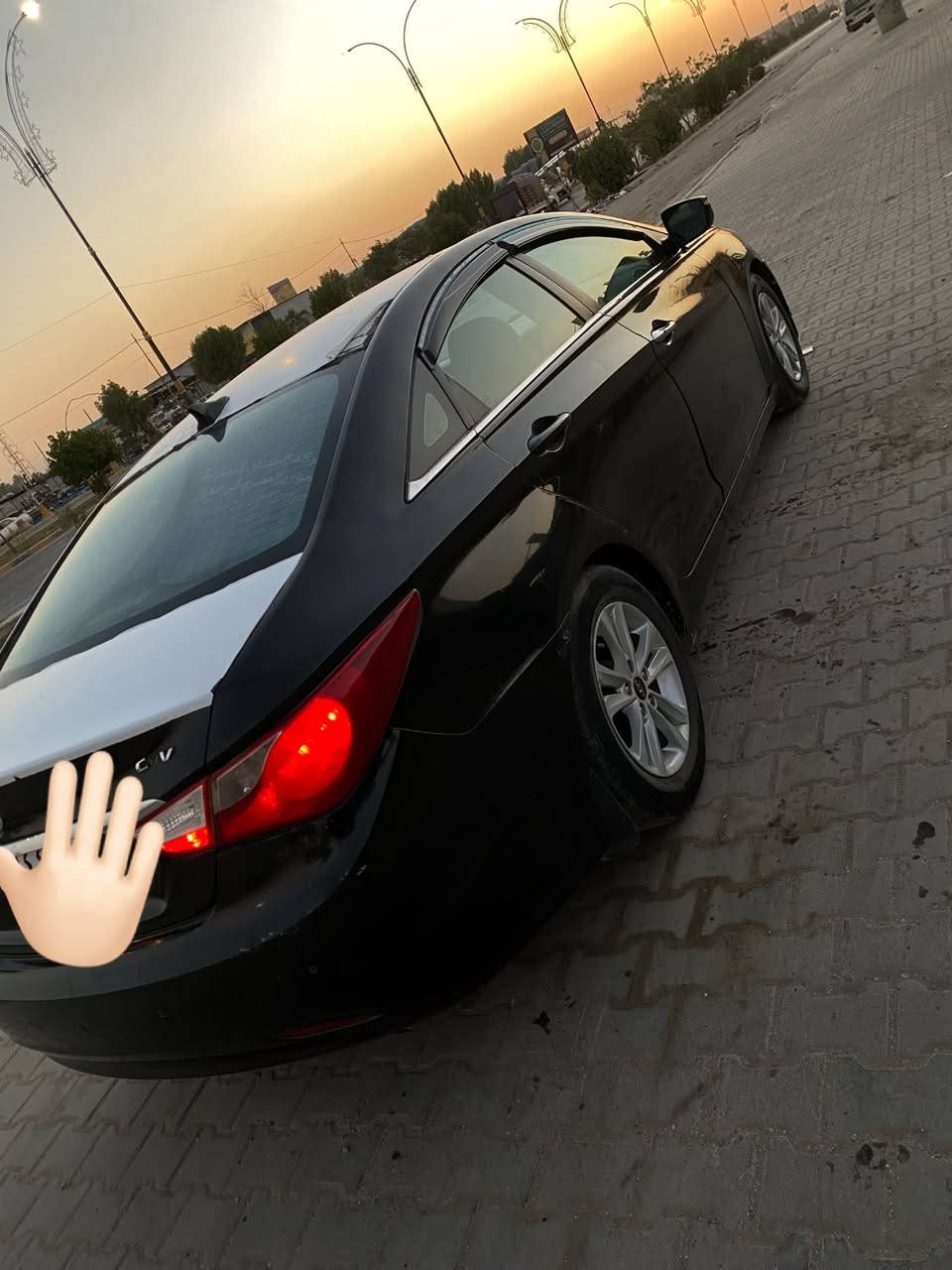 السلام عليكم سوناتا ٢٠١٣ متؤمه اربيل سنويه ورقم وكاله جاهزه ب٤٢كل نقص مابيه كصه جنطه نص فول السياره بانزين اصل ومكينه ٢٤٠٠ كير مكينه حداديه تبريد تبريده ثلج كفاله  مكانه حله ***********
