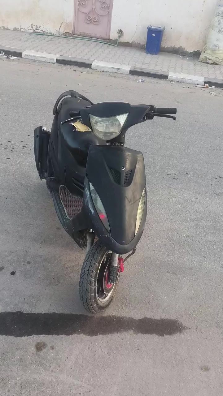 السلام عليكم دراجه للبيع شلعه ومعدل مينوصفن😶‍🌫ماشاء الله الدراجه بيها كلج رياضي FCS وحده ب 50 وبيها كلوب زنون أبيض مربوط ويه البريك. محرك 49 صالنصهFM
السعر:450 وبيها مجال للطيبين
مكاني نجف حي الغدير
ملاحضه ❗❗❗عليك العباس إلا مو شراي لطب


**إذا كنت صاحب هذا الإعلان وتريد حذفه لأي سبب، رجاءا أرسل رسالة إلى الدعم الفني**