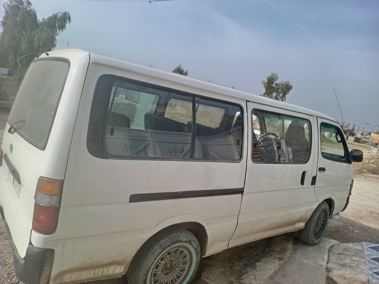 السلام عليكم بوزموديل 20098كفاله كيررومكينه واكسل والكشر كدامكم مصبوغه حزام الرقم للستفسار***********
