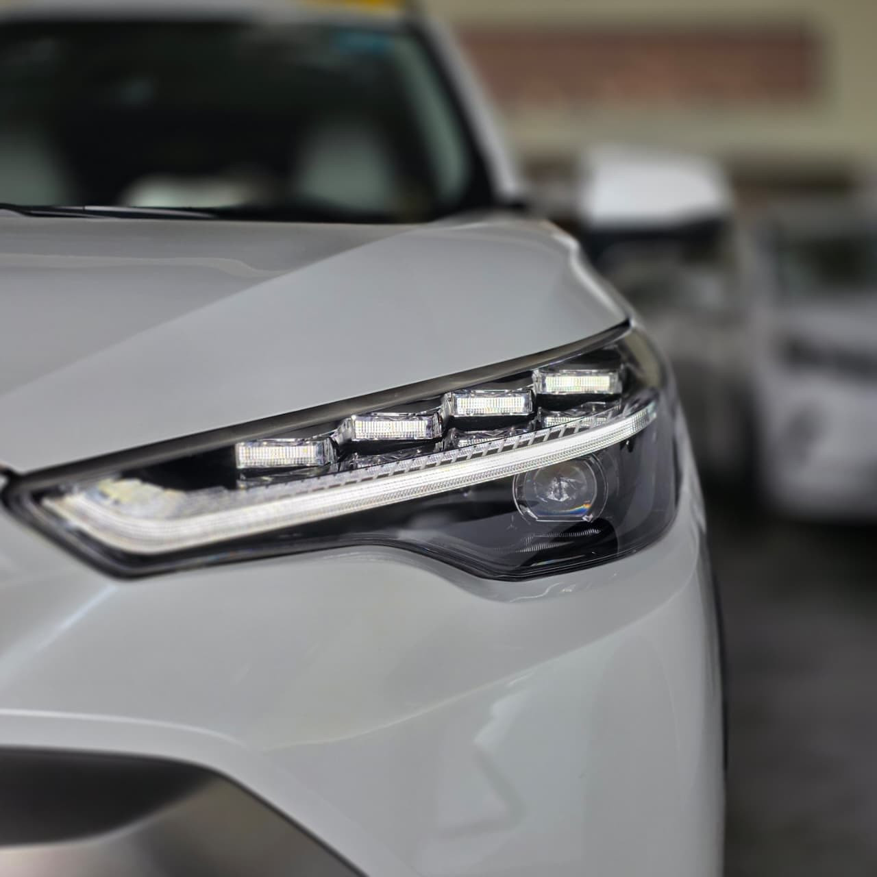 اعلان لشركة الفرس الابيض 🎺🎺🎺
فوووول مواصفات فرونتلاندر 

اربع كاميرات داش كام تسجيل ☑️

فرونت لاندر 2025 فئة S فل مواصفات  الاولى في بغداد🔥

   السعر 31 مليون و500 الف دينار  مع لوحات بغداد وسنوية    🔥🔥    

🚘 متوفر لدينا الآن بأعلى المواصفات:

✅ النوع: فرونت لاندر فئة s سبورت 🔥

✅ الموديل: 2025🔥

✅ المحرك: 2000 هايبرد

✅ المواصفات: فل مواصفات – أعلى فئة – إصدار حديث

✨ أبرز المزايا والمواصفات ✨

🔥 تصميم رياضي فاخر مع تفاصيل مميزة:

✔ مقعد كهربائي أصلي

✔ كشنات جلد أصلي اسود وابيض 

✔ ويل كب كروم أسود

🔥 تكنولوجيا متقدمة لراحة وسهولة القيادة:

✔ شاشة كبيرة مع كاميرا 360 درجة - تبريد 2 قطعة

✔ بصمة دخول وتشغيل 

✔ رادار – تحديد مسار – قيادة ذاتية - 

✔ هاند بريك كهربائي – أوتو هولد – مانع انزلاق

✔ درايف مود – بور مود

🔥 إضاءة وإضافات مميزة:

✔ فتحة سقف سلايد- سبويلر قمارة بلادي

✔ لايت زينون 5 عدسات + كشاف زنون 

✔ بك لايت LED

✔ شباك أمامي خلية

✔ إنارة داخلية زينون

✔ لايت أوتوماتيك

✔️ صندوك كهرباء 

✔️ تسليم فوري 

شركة الفرس ألأبيض لتجارة السيارات 🚗

☎***********

☎***********

2- بغداد مدينة معارض البياع -الشارع المميز-مقابل كراج البياع 📍

لاستفسار يرجى الاتصال على الرقم:

☎***********

☎***********
