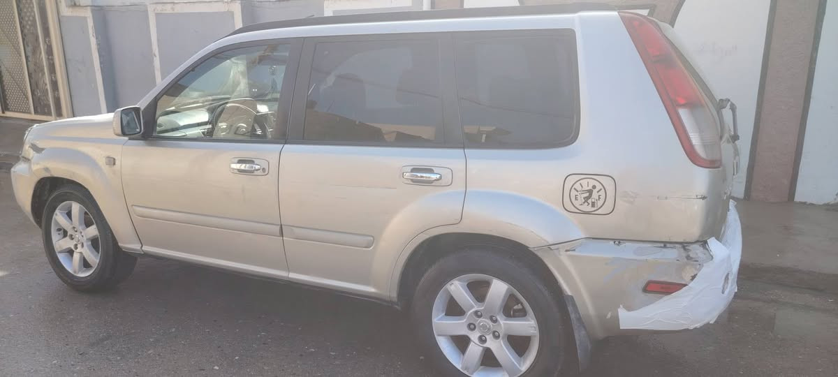 نيسان لبيع موديل 2006 كير محرك شرط سنويه مجدد 2030 سعر ٥٧ بيها مجال الاستفسار الرقم ***********
