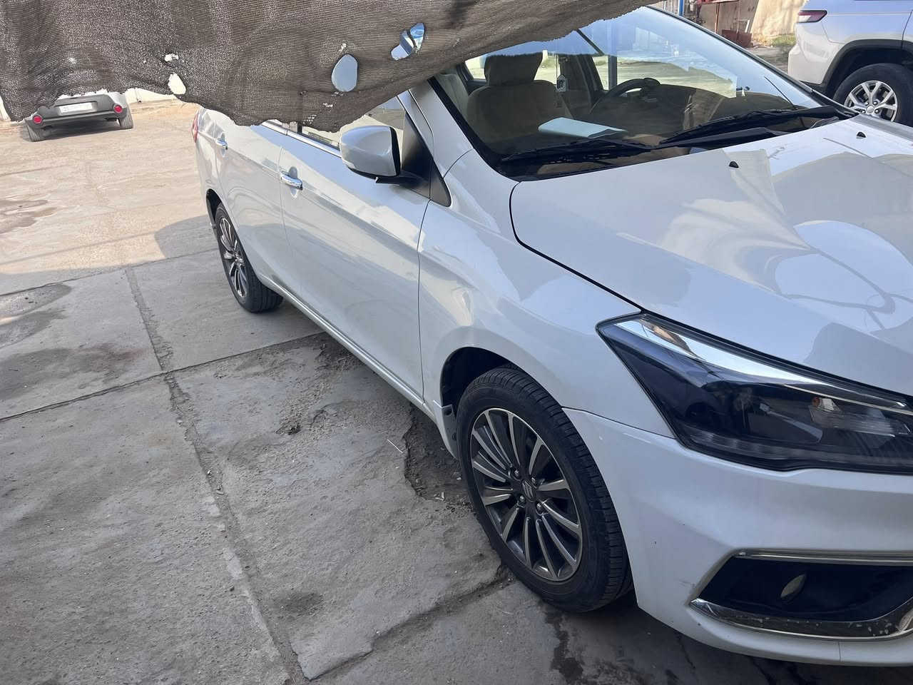 السلام عليكم
سوزوكي سياز2023 ماشيه 14 الف قابل للزياده
استلام الشركة العامة باقي عليها اقساط سنة ونص وتصير حرة كفيل ومقترض من نفس البيت السيارة مكفولة ماعدا رصعه زغيرة بالجاملخ عكس السايق 
السعر 20 مليون او اذا تريد تنطيني الي دافعهن اني للشركة وانت تكمل باقي الاقساط هم ماعندي مشكلة كلشي يتم بالاتفاق
تحياتي


**إذا كنت صاحب هذا الإعلان وتريد حذفه لأي سبب، رجاءا أرسل رسالة إلى الدعم الفني**