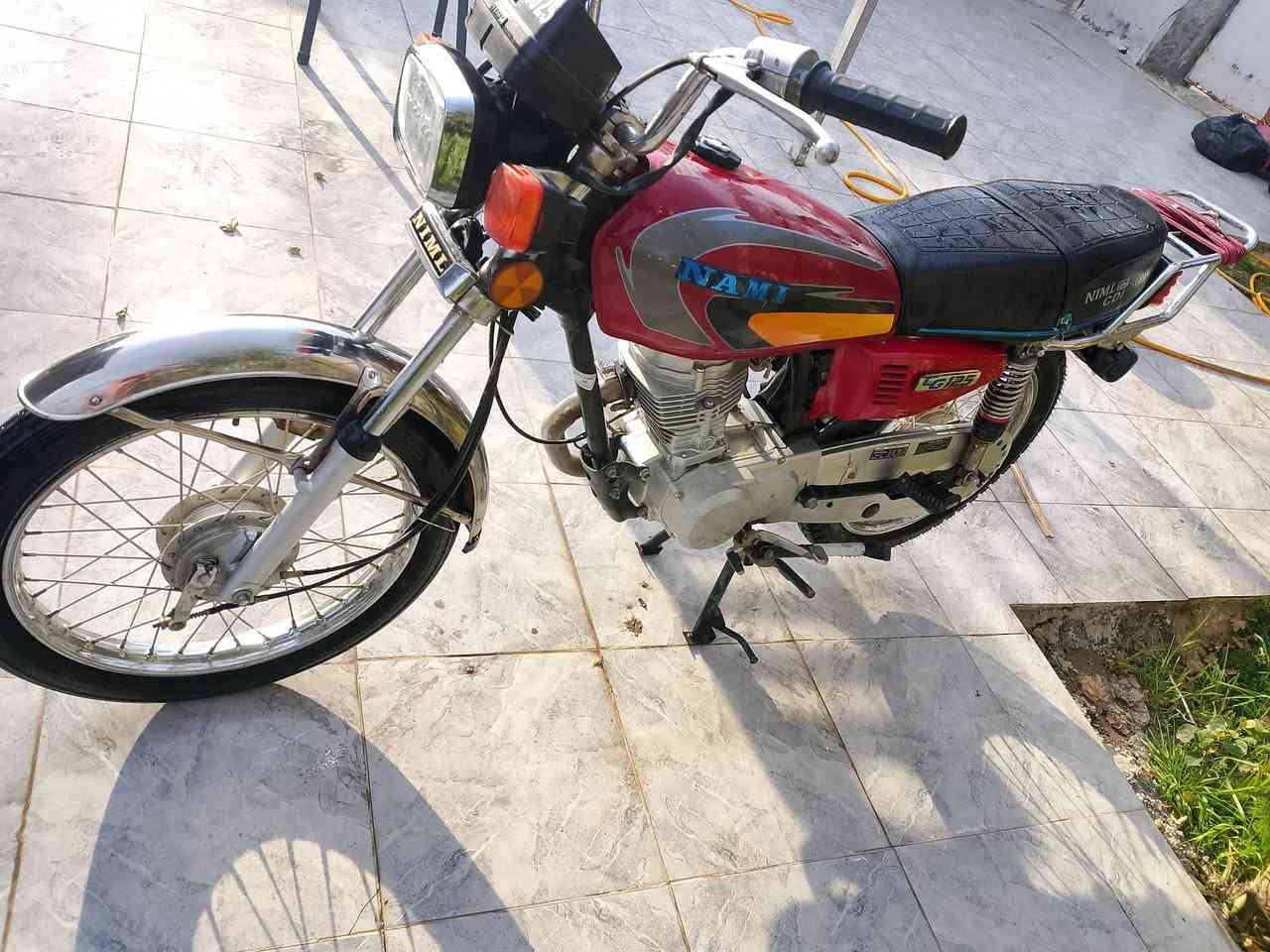 تعمير 25 مكينة مامفتوحه دراجة كاملة شاصي تايكر اوراق اصولي 500 وبيها مجال قليل مكاني حلة ***********
