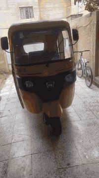 يا الله السلام عليكم تكتك للبيع موديل 2022 شهر الرابع صفرة لون مطابق ملاحظة لون واحد كلهه مو لونين التكتك بأسمي تحويل شوكت متريد محرك مكفول وكشر بيه طخه بسيطه بالصفحه اليسرة للاستفسار الاتصال على الرقم ***********
السعر تسعة ونص وبيهه مجال للطيبين ما متواجد على الفيس بوك المكان السيدية حي الإعلام
