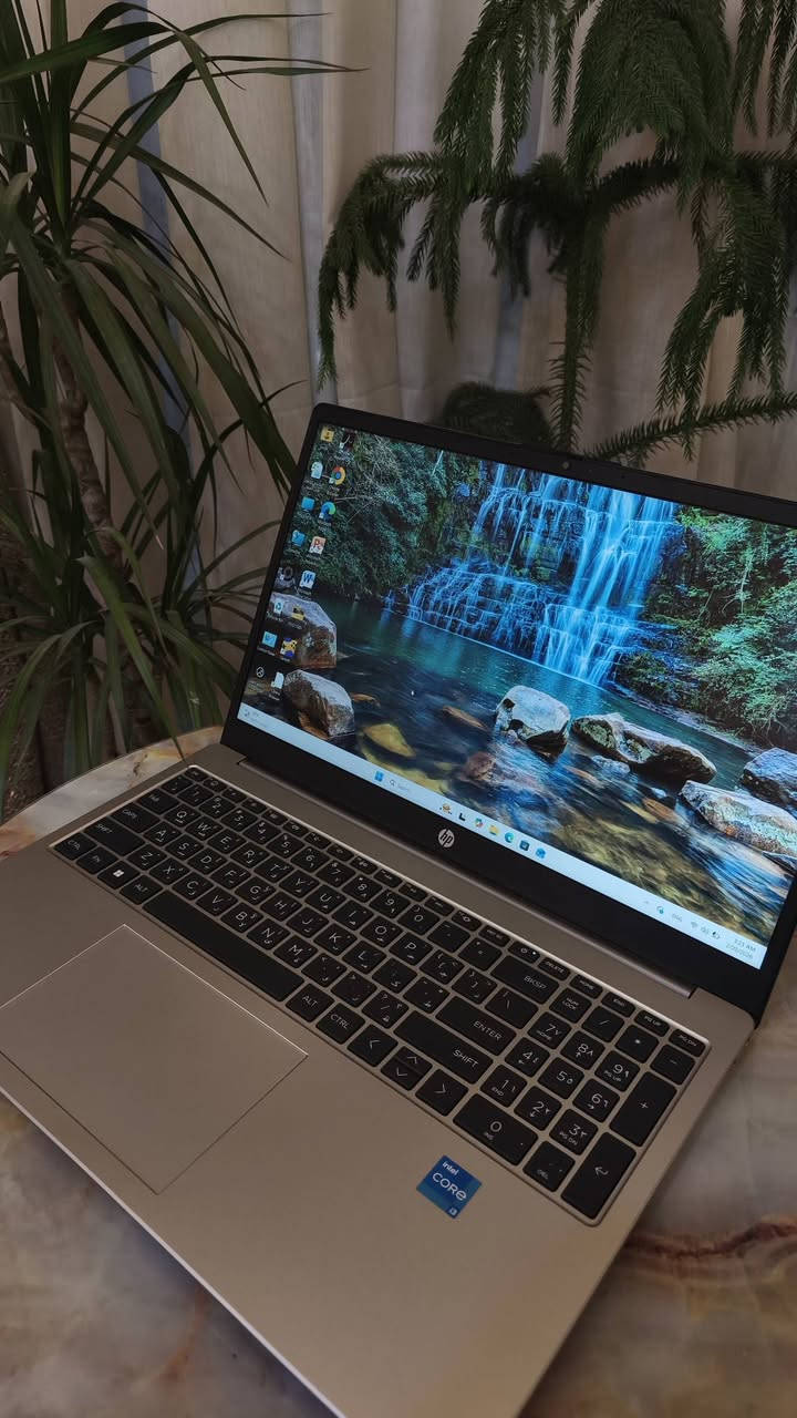 لابتوب hp
المعالج :جيل 13 intel core i3
كرت الشاشه : مدمج 
الرام : 8g
ذاكره التخزين : 500g
اللابتوب مستخدم اقل من شهر نظافه %100
باقي المعلومات الاتصال على الرقم ‏***********‬‏
