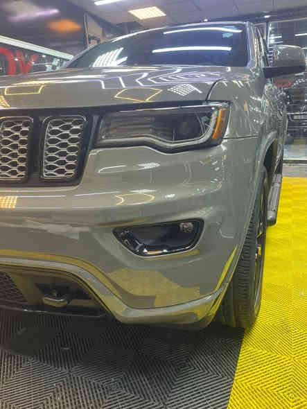 السلام عليكم بيع فقط مكلف بالنشر 
جيب كراند شيروكي فول ماعده الرادار امامي كلين تايتل مديل2022
وعليه تغليف PPF ماشي ميت الف بسم الكردي بيه بارد شبر بل صندوك سعر 293بيه مجال قليل ***********
***********وتساب  محافظة البصره
