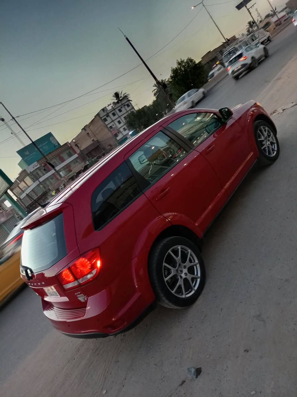 جورني مديل 18 امريكي حادثه جاملغ وبنيد وبيها رشات صبغ بسيطه
مكينه 6 سلندر 7 راكب تبريد 3 قطع
للبيع أو مراوس مكاني بالحله سياره نظيفه جداء بالخير على يأخذه السياره أي استفسار السعر 118
***********
