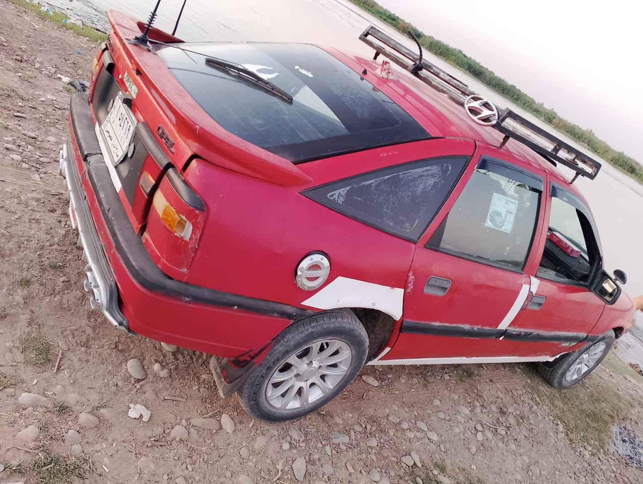 اوبل فكترا 20 محور من ايرفلو الى كابريتر خير من الله تايرات جدد كلشي مناقصها تشغل وتطلع 
مكان السياره تكريت 
السعر 25 وبيها مجال بسيط 
علما لايت من الايتات حاليا مكسور
يرهم مراوس مع سياره حديثه وانطي فرق قسط


**إذا كنت صاحب هذا الإعلان وتريد حذفه لأي سبب، رجاءا أرسل رسالة إلى الدعم الفني**