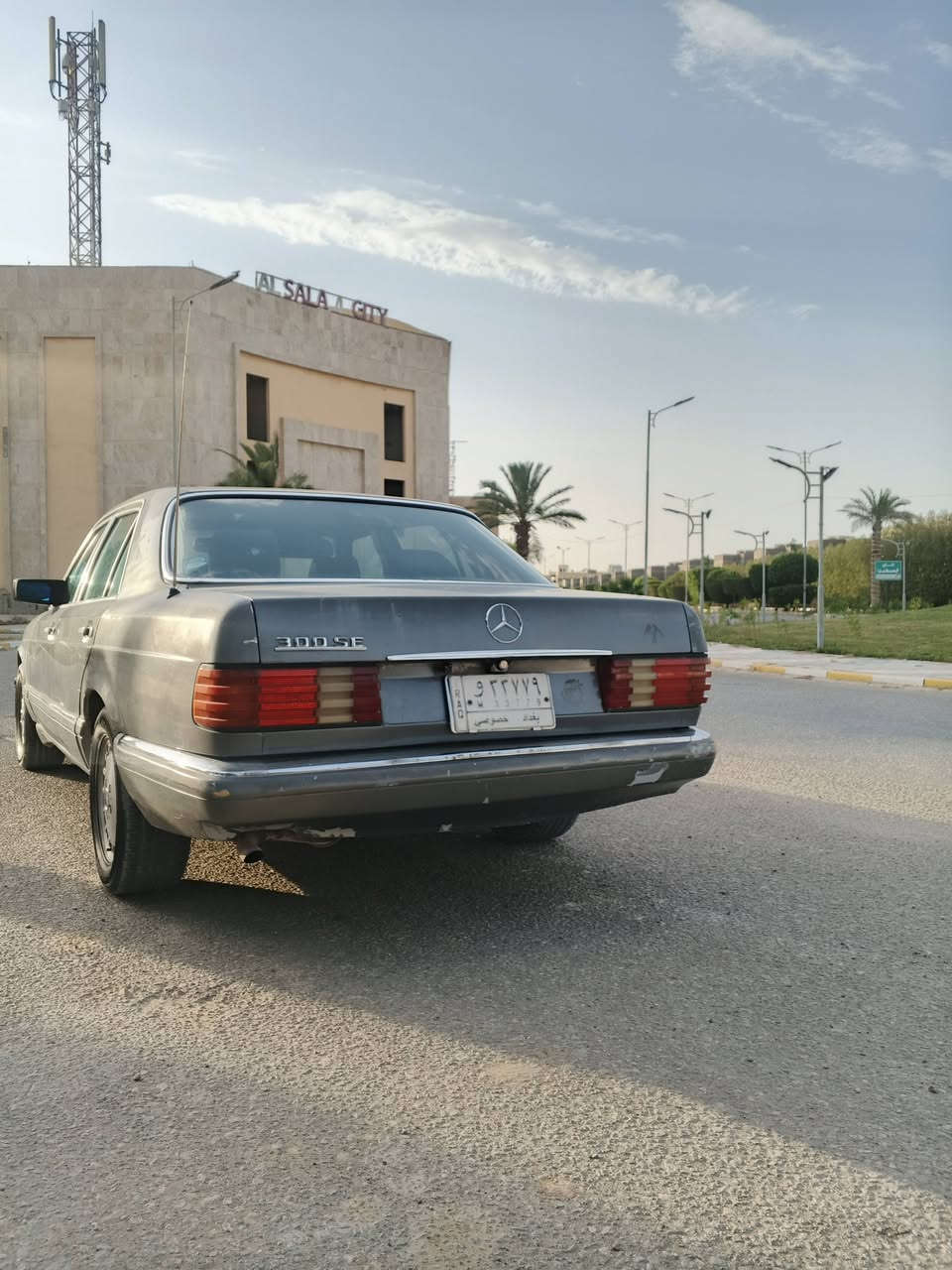 سلام عليكم مارسيدس جامبو 1989 محاور مكينه فيفتي 2.5سعر45      ***********النجف الأشرف
