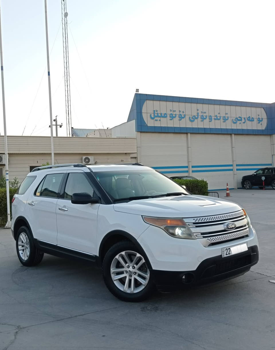 FORD EXPLORER 2014
بِسْمِ اللهِ الرَّحْمَنِ الرَّحِيْم 
عربي / كوردی 
عربي 
فورد اكسبلورر موديل ٢٠١٤ وارد خليجي شركة نيفا بدون صبغ فقط بيهه مكانات بارد ماشي ( ١١٧ ) ألف ميل كير والمحرك بشرط رقم اربيل سنوية و هزة جديد حتى ( ٢٠٢٩ ) سيارة جاهزة و بدون نقص .
المحرك : ٦سلندر - حجم : ٣٥٠٠ - قوة : ٢٩٠ حصان 🐎 .
مواصفات ( BASE )
١-٧راكب 
٢-٣قطع تبريد 
٣-كاميرا امامي 
٤-حاسة خلفي 
٥-داخل أصفر 
٦-بلاجكتور 
٧-لايت زنون 
٨-جام أوتو 
٩-كشن كهرباء 
١٠-بگلايت ليد
١١-تحديد سرعة
١٢-كاميرا خلفي 
١٣-لايت أوتو 
١٤-فوليوم
١٥-مۆد تراکشن  . 
مكان : كلار - سليمانية 
سعر : ( ١٣٥ ) ورقة 💸 
رقم تلفون : 
       واتساب 
          📥
 ( *********** )
 ( *********** )
كوردی 
فۆرد اکسپلۆرر  مۆدێل 2014 وارد خەلیجی کۆمپانیای نیڤا بێ بۆیاخ چەند شوێنێک ساردی هەیە ( 117 ) هەزار ميل ڕۆیشتوە گێڕ و مەکینەی بەشەرت ڕەقەم هەولێر سەنەوی و هەزەی نوێیە تا (2029 ) سەیارەیەکی خاوێن و بێ مەسرەفە فول .
مەکینە : 6بستۆن - قەبارە : 3500 - هێز : 290hp 🐎 . 
مواسفات ( BASE )
1-کامێرای پێشەوە
2-تەحدید سورعە 
3- 7نەفەری 
4- لایت زینۆن 
5-ڤۆلیۆم 
6- 3مەقعەد تەبريد 
7- لایت ئۆتۆ 
8-جام ئۆتۆ 
9-کوشین کارەبا
10-مۆد تراکشن 
11-کامێرای دواوە 
12-ناو زەرد 
13-بەگلایت لید 
14-حاسەی دواوە 
15-بلاجکتۆر  .
شوێن : کەلار ـ سلێمانی 
نرخ : ( 135 ) گەڵا 💸 
ژ.م :   واتساب
            📥 ( *********** )     ( *********** )
