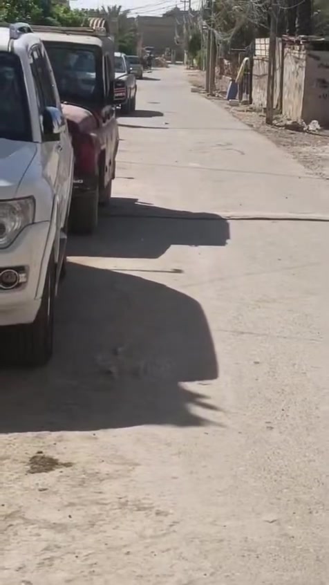 السلام عليكم بيت للبيع المساحه ١٠٠متر  قريب ع الشارع مقابيل سكله حمادة السعر 38 وبي مجال/***********/  اتصال *********** واتساب
