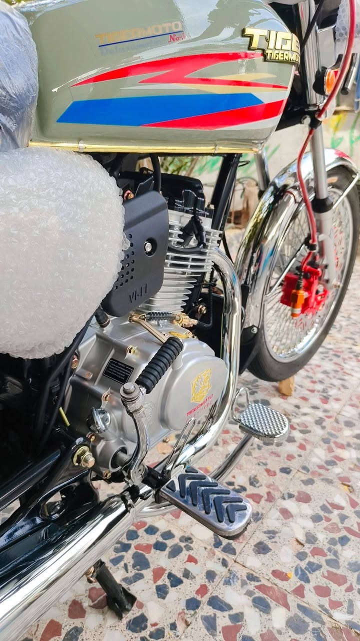 تايگر أصل
برغي 10 موديل 26 سكنر بعدها زيرو 
السعر مليون و50 مكاني المجر العدل ***********
