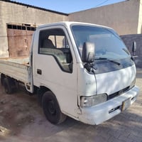 كيا فونتيرا موديل 2000 للبيع السعر 50 وبيها مجال ماكينه وقير واكسن كفا...