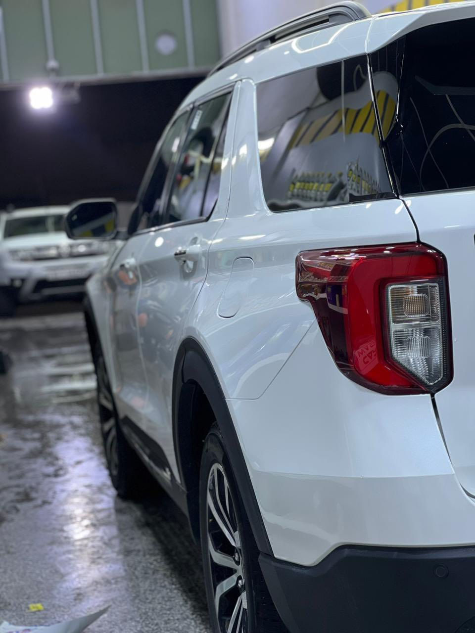 فورد اكسبلور 2023 ST LINE للبيع فقط سعر جدا مناسب
*ملاحظة :  صور الحادث والسونار داخل المنشور
 
محرك 2.4 توربو 4 سلندر 
الكشر بدون صبغ فقط بارد  
كامرات 360 
رادارارت 
نقاط عمياء 
ستيرن تدفئة 
كشنات جلد منفصل تدفئة الامامي والوسط 
باقي المواصفات معروفة 

مكاني المشتل 

***********
