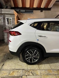 توسان 2019 خليجي شركه الكاصد اخوان سياره مكفوله كفاله من الصبغ والبارد...