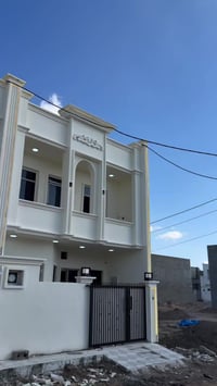 الديوم حي التوحيد • ١٠٠م • ٣ غرف