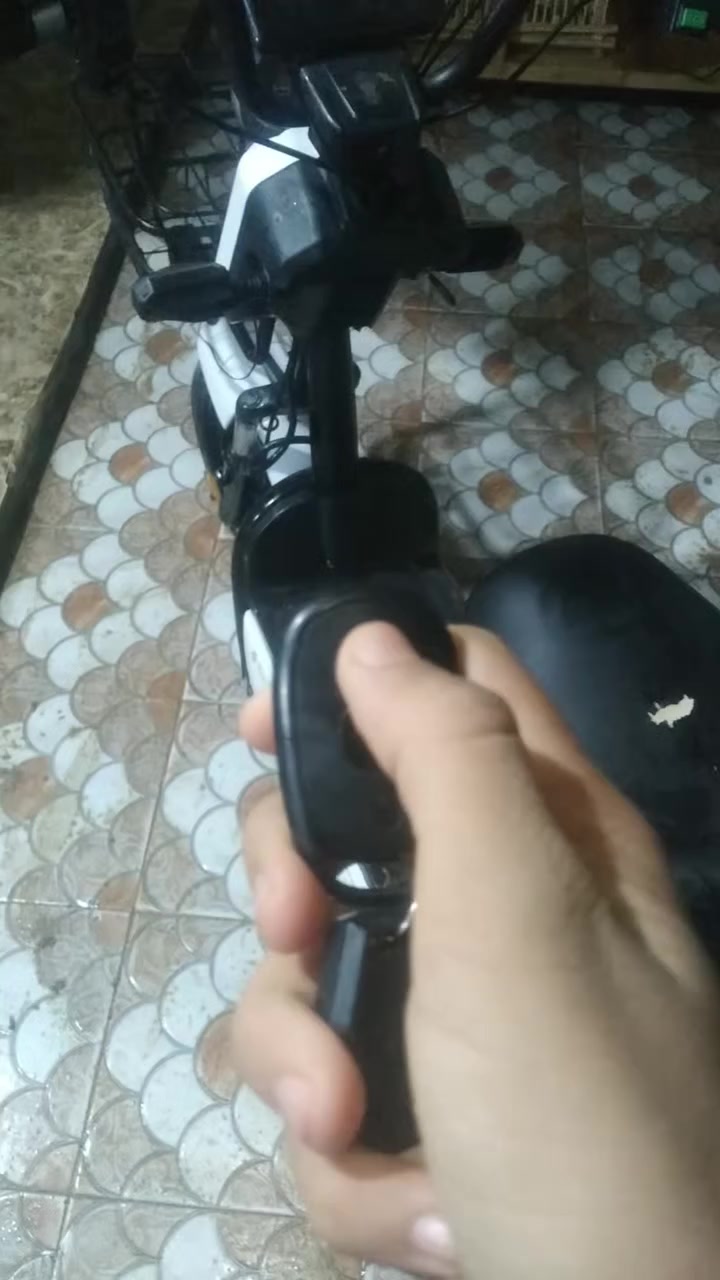 دراجه شحن حجم 14مثل ما موضح بل صوره موديل 25
اشاير يمنه يسره بطاريات اكثر من نص عمرر  مكاني ديالى بعفويه خلف صناعة الولا سعر 240وبي مجال او مراوس


**إذا كنت صاحب هذا الإعلان وتريد حذفه لأي سبب، رجاءا أرسل رسالة إلى الدعم الفني**