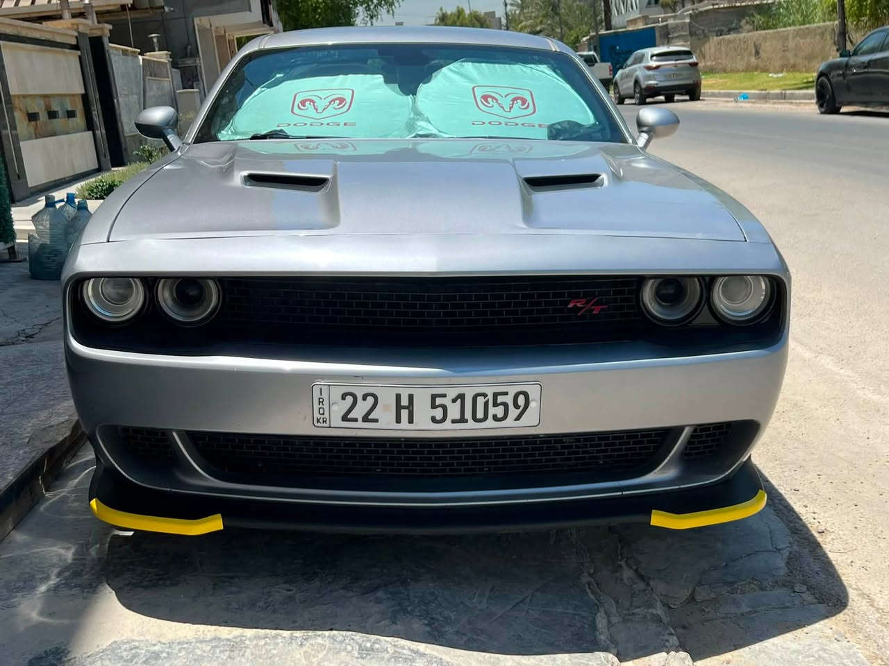 السلام عليكم جالنجر ٢٠١٨ للبيع ارتي مواصفات ماشية ٦٠ حادثها وتفاصيلها كامله مثل  ماموضح بالصور وكلشي واضح السيارة نظيفة ومابيها شي نقص من دهن اصلي وبانزين ومحسن وسوبر فقط  وادامه دورية والسيارة باسمي الشراي يتصل ع الرقم ***********
