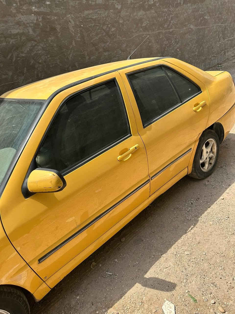 شيري كوين موديل 2009
محرك كايم سيارة متروكة من 6 اشهر 

سيارة بأسمي سنوية ساقطة مشروع موازي 

مصفرة هيئة سيارة كلشي بيها ع البلاد تبريد شغال 

ابيع كوم حديد 

السعر 13 ورقة 

عنوان بغداد حي الجهاد 

***********
