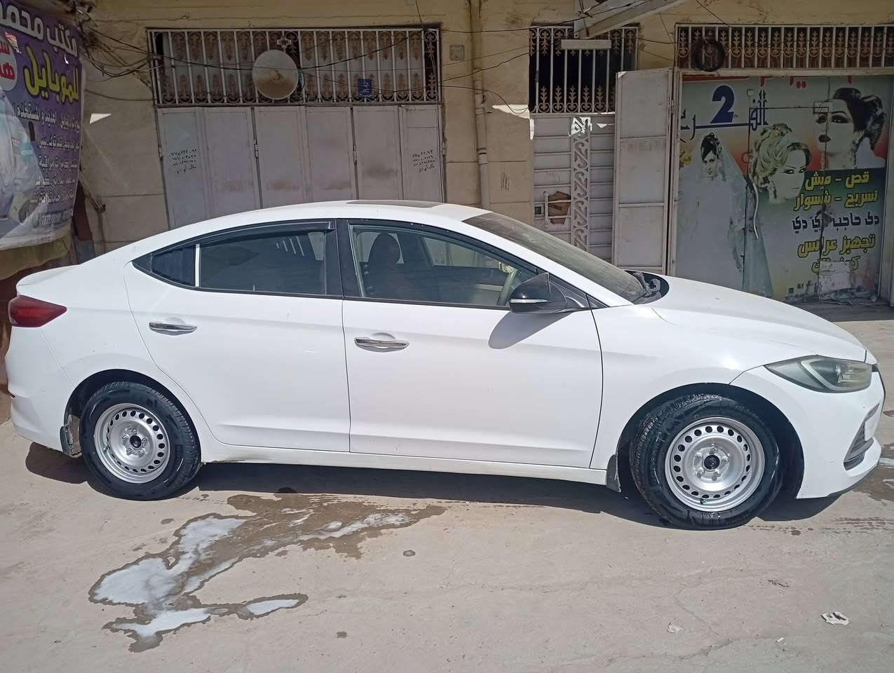 السلام عليكم النترا للبيع موديل 2019سوبر رقم إنكليزي باسمي شخصياً ثاني يوم تحويل فول مواصفات من عده البصمه تخم تاير وتخم ويل كب اذا تريد موجود ***********
