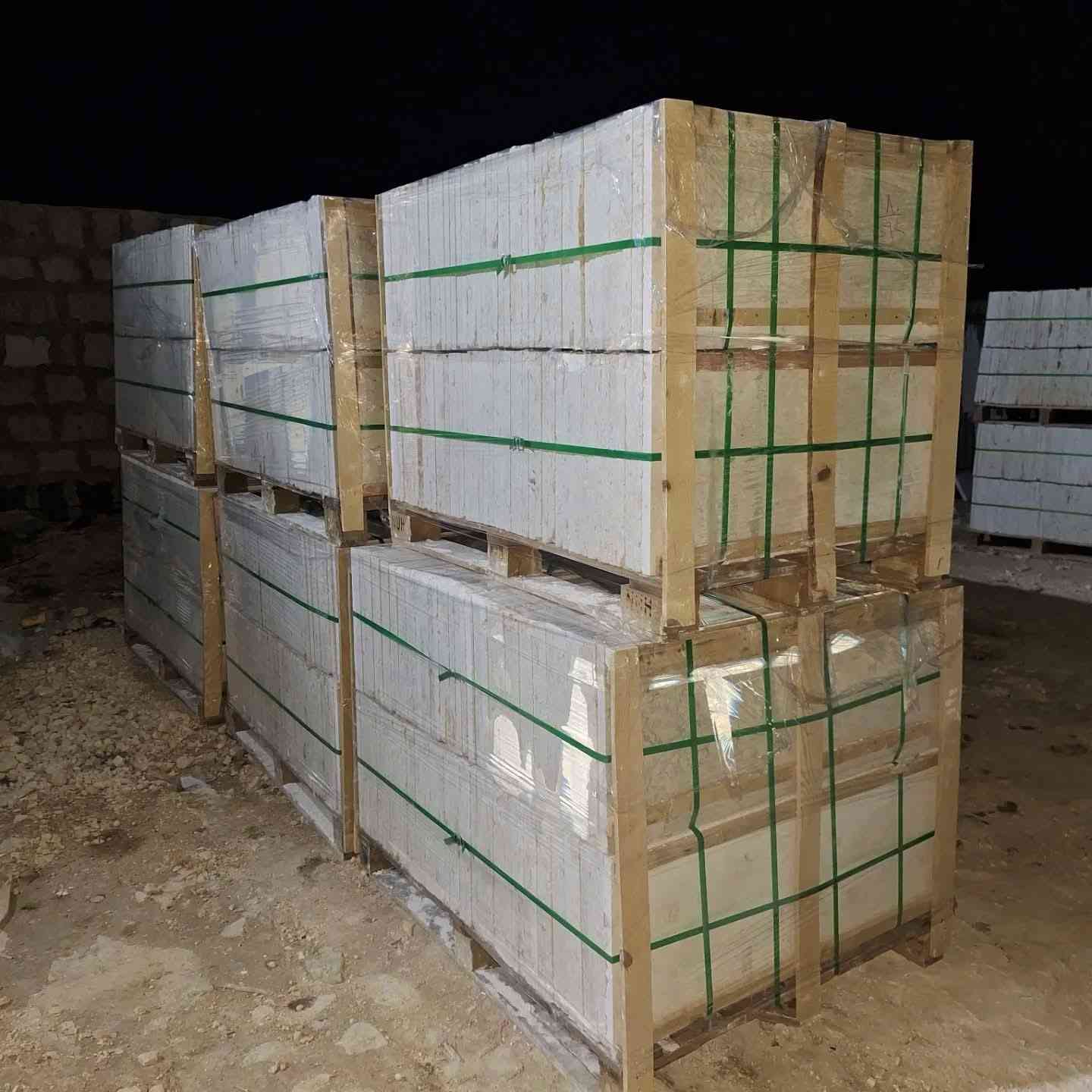 بسم لله ماشاءالله
#تجهيز_وتصدير_كافة_الحجرالسوري العراق_الفلوجة_بغداد_الانبار #قطر_البحرين_الكويت_عمان_الامارات #العراق_السعوديه_الاردن_الخليج 
#العراق_الفلوجة_بغداد_الانبار 
نعمل في إنتاج وتصدير كافة انواع الحجر السوري الطبيعي والديكورات 
من سوريه إلى الموقع مباشر 
تواصل وتس اب 
+963986564095


**إذا كنت صاحب هذا الإعلان وتريد حذفه لأي سبب، رجاءا أرسل رسالة إلى الدعم الفني**