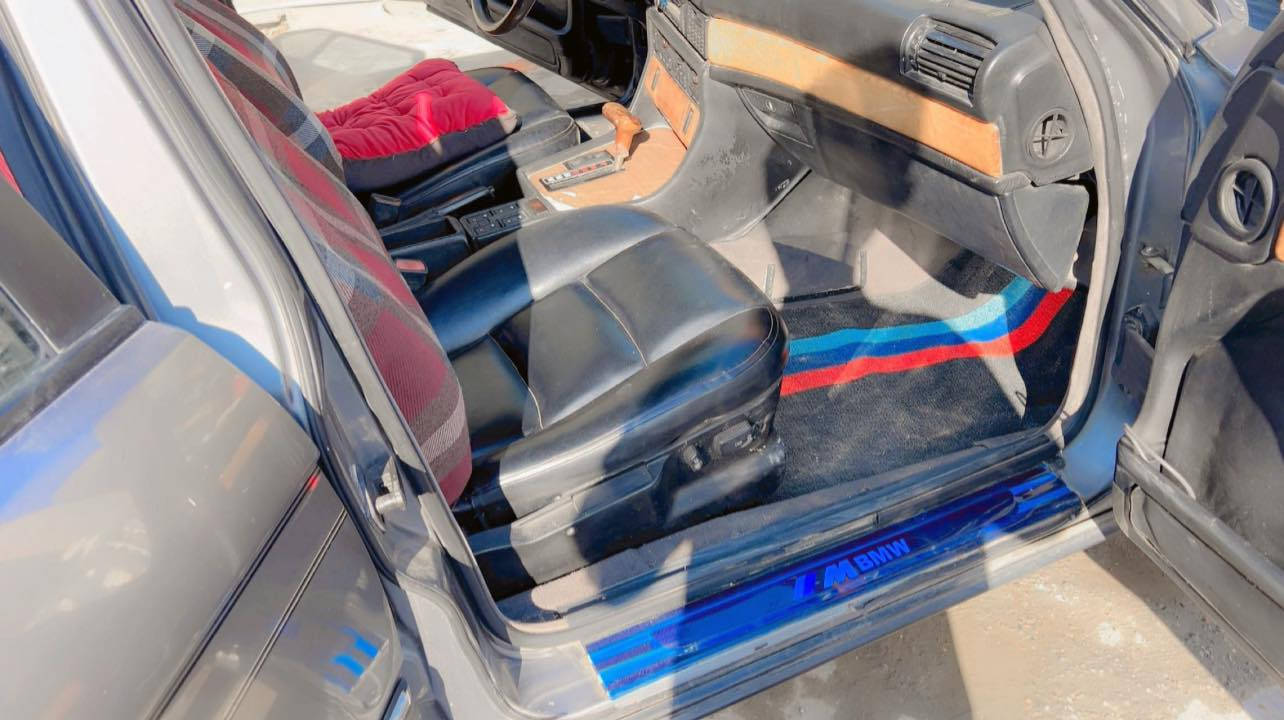 ابيم موديل 92 رقم شمالي حجم 730كير محرك شرط تبريد تدفئه شغاله هاذارقم واتساب ***********
