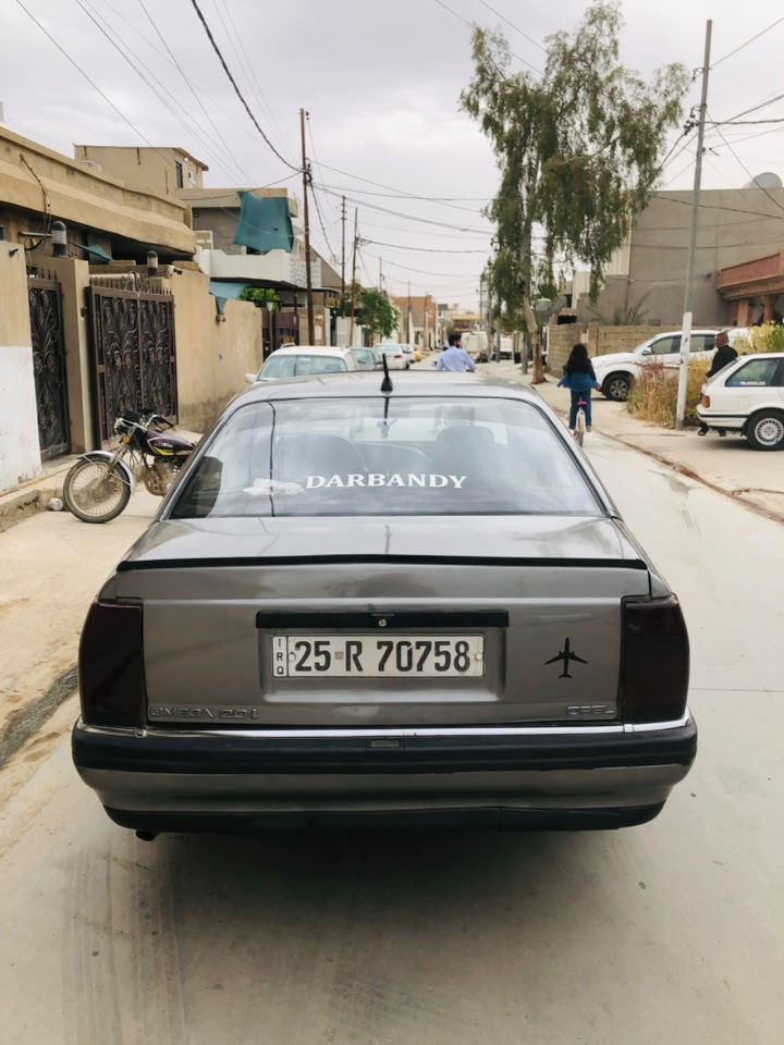 اوبل اومیکا ٨٩محدث ٩٣
رقم کرکوک دولي
سنویە مشروع وطني2030باسمي
دفتر بنزین موجود
هزە جدید
محرک20بلادي 
کیر عادي کیر محرک نظیف 
دواخل وضع شرکە 
لایت زینون
ویل حسیر 
تایرات جدید
باتري جدید
کاهربایات کلە شغال
بدون ضربە بدون خیاس 
دوشمە جدید
سماعات سستم مرسیدس 
صبخ عام بدون معجون للجمالیە
سقف سلایت
صدر امامي و خلفي جدید
سعر35ورقە 

***********
***********
مکان کرکوک رحیم اوا
