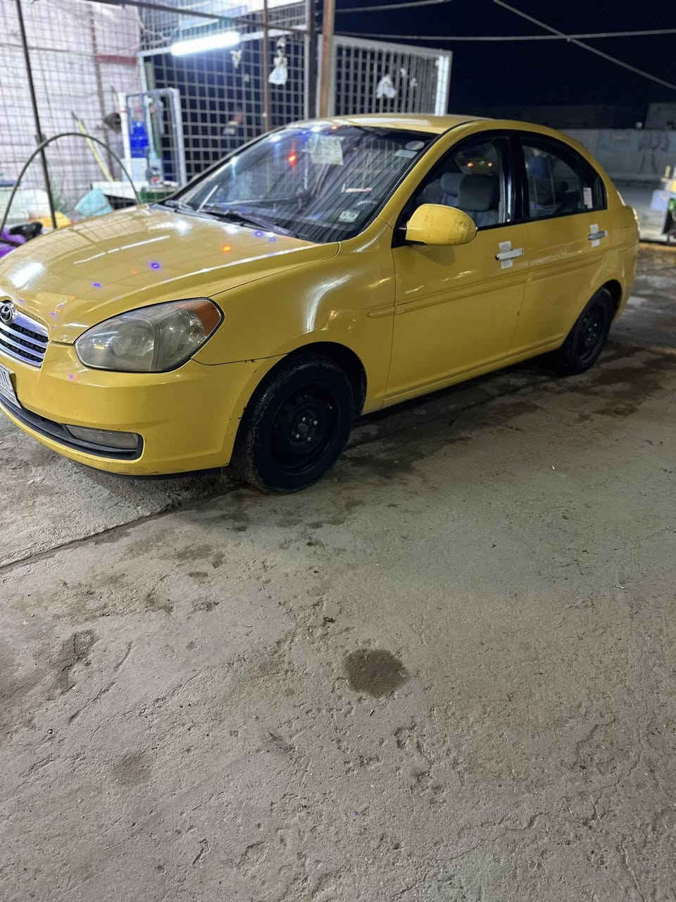 السلام عليكم من رخصت مدير الكروب اكسنت للبيع موديل 9 امريكيه ليبل واحد  بدون حادث محرك 1600  كير اوتماتيك صدر جديد تبريد ثلج سياره خير من الله بسمي مكاني بغداد لاستفسار رقم 📱***********.                         ***********
