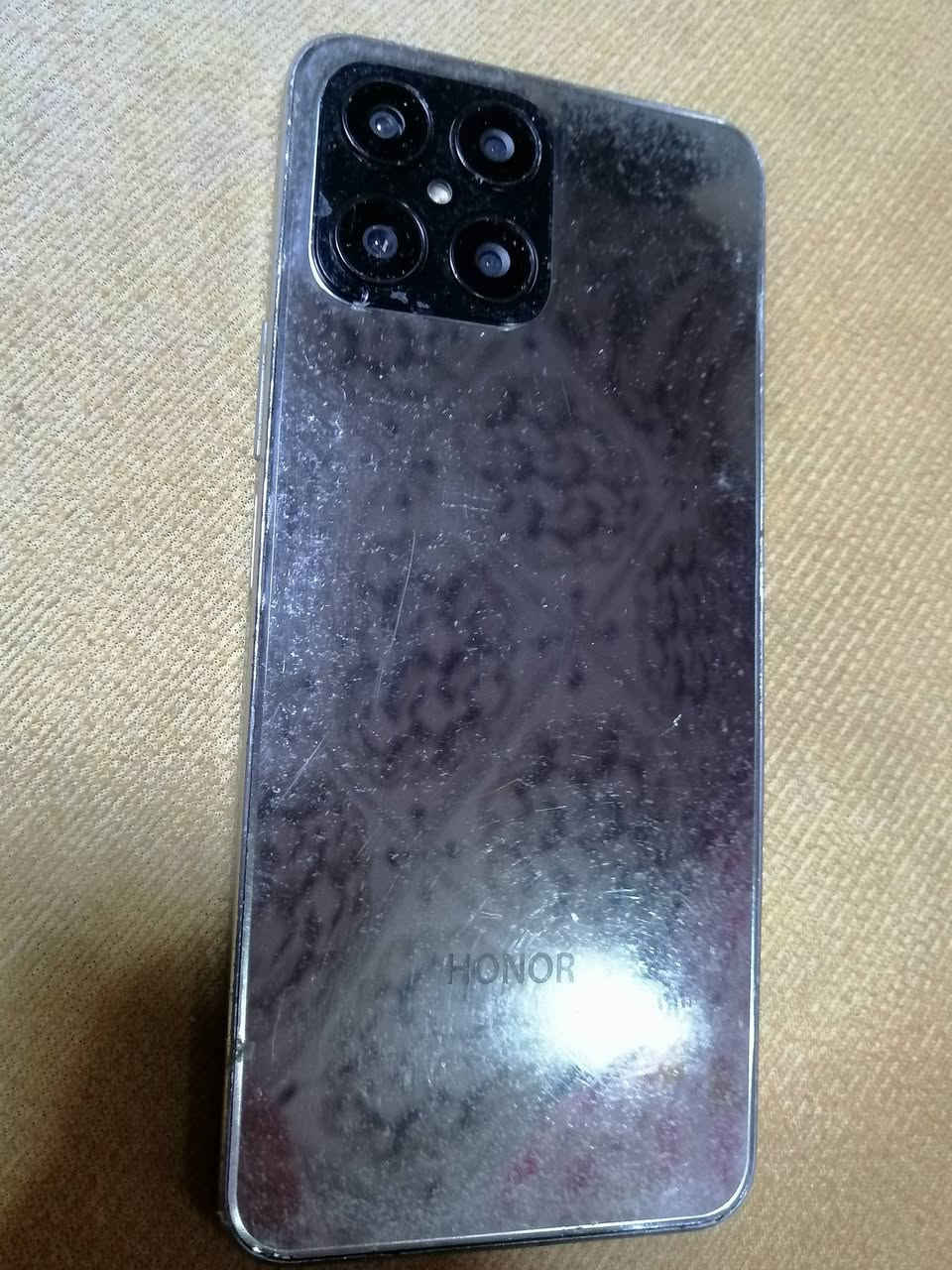 السلام عليكم موبايل هونر x8 ذاكره 128 مبدل شاشه وكاله  بي شله وحده يصفن نوبات يرادله سوفت علحاسبه خلي سعرك اجيك خاص او مراوس واطي فرق ***********
