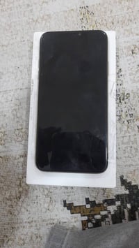 ايفون 11 برو ماكس • ٢٥٦ • شاشة مبدلة