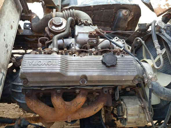 سياره تويتا مكينه 14 بيهه خيط تبخير
رقم بصره عنواني بصره سعرهه 40 بيهه مجال 
***********
