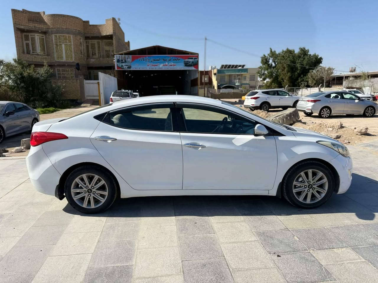 سلام عليكم
النترا موديل 2012 خليجي محرك 1600 رقم ذي قار تحويل مباشر السياره بيها صبغ في هلال الجاملغ الخلفي والباب الخلفي گير ومكينه خير من الله وحداديه جديده تبريد ثلج 
العنوان الناصريه قظاء الغراف السعر 98 ورقه رقم الهاتف *********** وموجود واتساب
 اخوان والله العظيم انه مكلف بالنشر اتصل على الرقم الي مخليه بالمنشور
