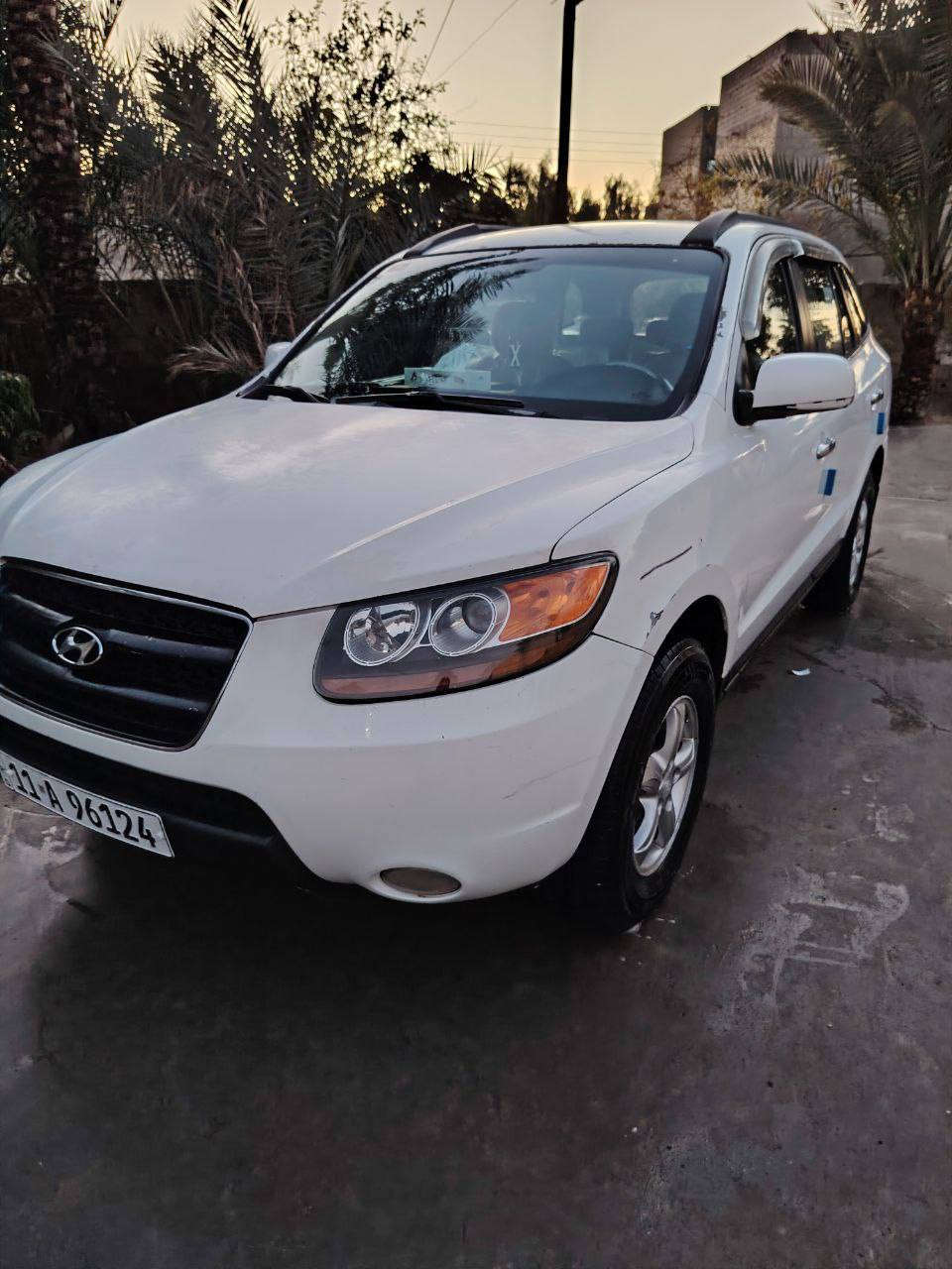 السلام عليكم
هونداي سنتافي 2008 وارد أمريكي رقم بغداد باسمي سته سلندر خمسه راكب داخل عسلي مكينه جديده قبل أسبوعين شادينهه تخم تاير حداديه جديده بيهه صبغات السونار  وصورة الحادث بالمنشور
اتصال ***********
السعر 116 مجال قليل
