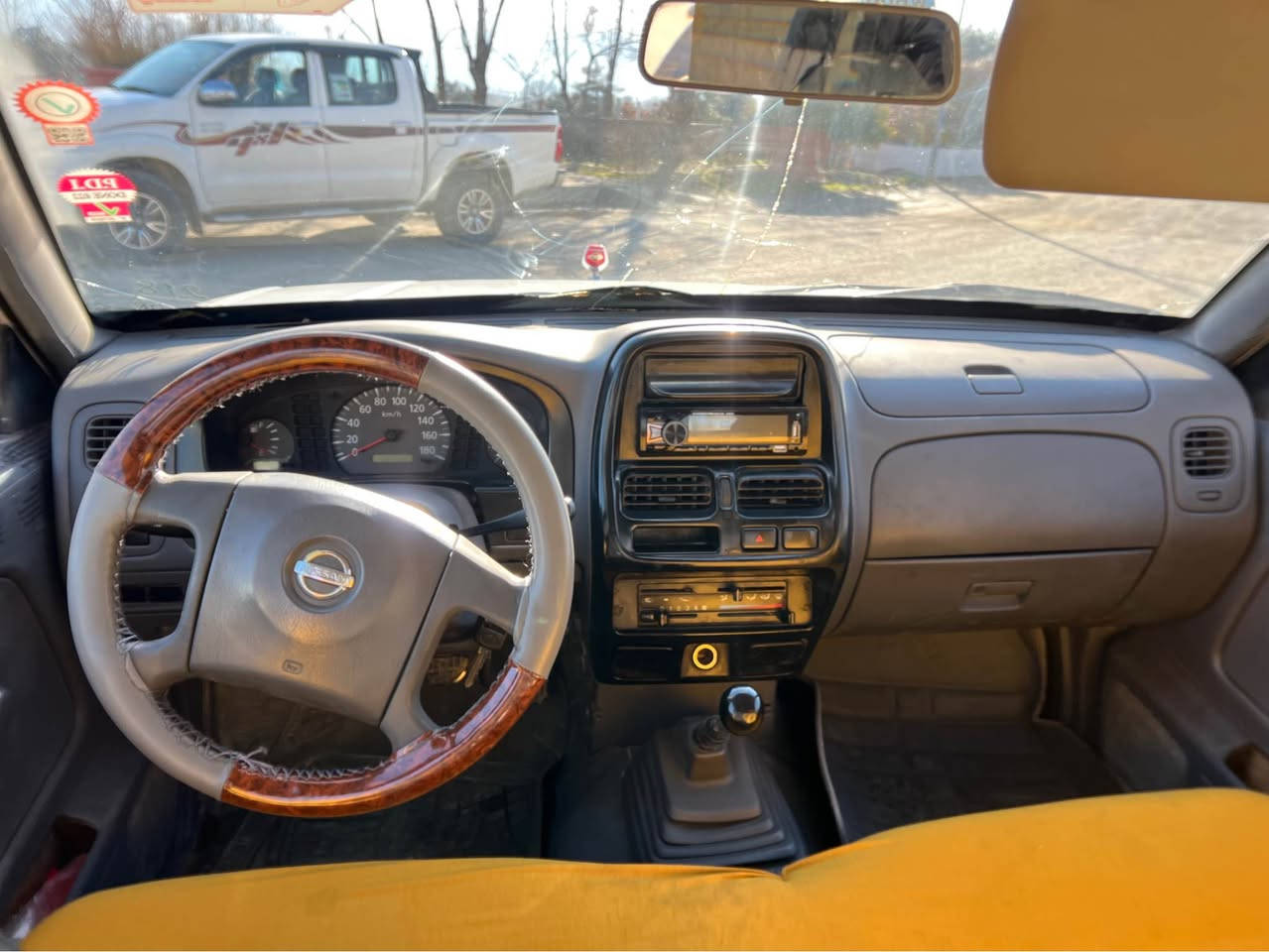 نیسان پیكاب 2004 ساخ سەیارەكە مزایدە بەشەرتی ماڵی مەدەنی بە زەمان 4 تایەی لۆكی بۆ بەسراوە كامل پێشو پشتی توندكراوەتەوە گێرومەكینە بەشەرت ژم:*********** السليمانية, العراق
