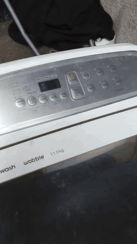 غسان للبيع اوتوماتيك نظيفه مكاني القريعات قرب جسر الكاظميه هذا رقمي
***********
